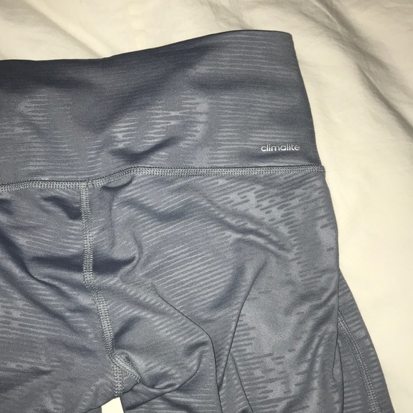 PERFECT grey adidas leggings ✨ - Picture 3 of 4